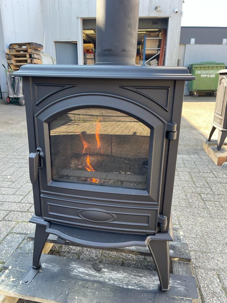 houtkachels gebruikte dovre 540 w, Ophalen, Zo goed als nieuw, Gas, Houtkachel