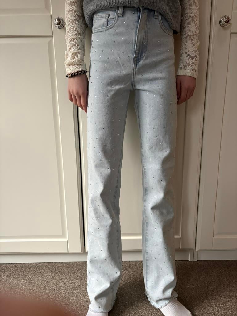 Jeans straight met glitter New Cvltr (XXS-30), Ophalen of Verzenden, Zo goed als nieuw, Blauw, W27 (confectie 34) of kleiner
