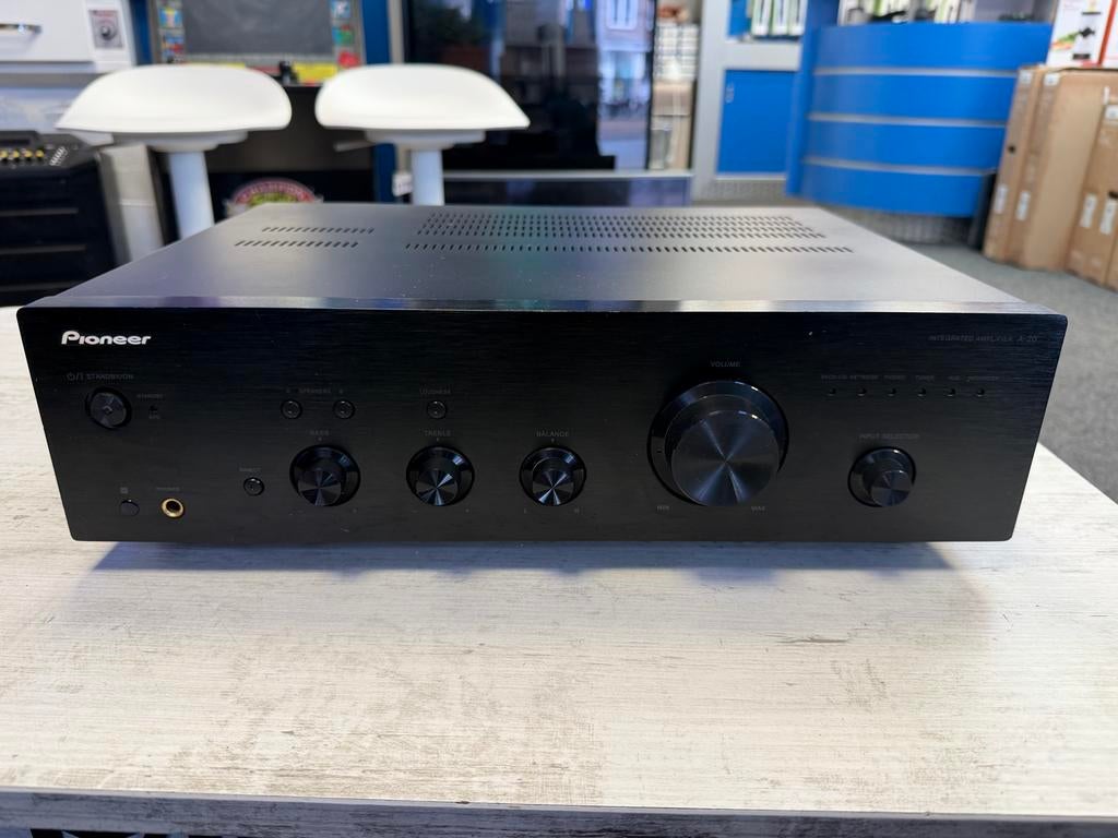 Pioneer A-20 Geïntegreerde Versterker, Gebruikt, Ophalen of Verzenden, Pioneer, Minder dan 60 watt