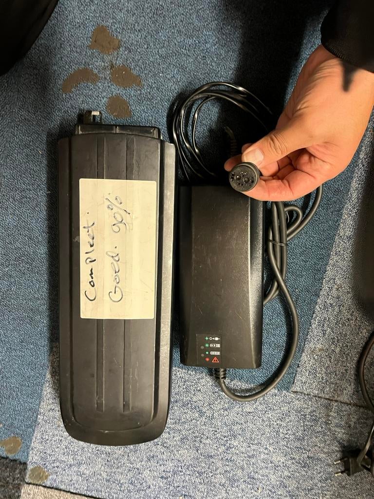 Gazelle accu 100% werkend compleet met lader, Verzenden, Zo goed als nieuw