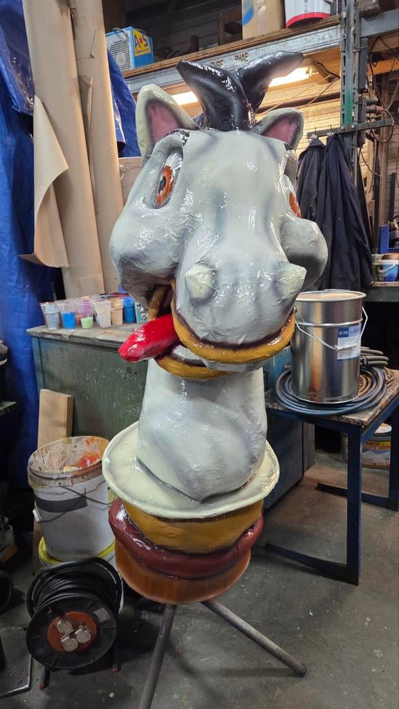 Carnaval schaakstuk Paard te koop, Ophalen, Zo goed als nieuw, Versiering, Carnaval