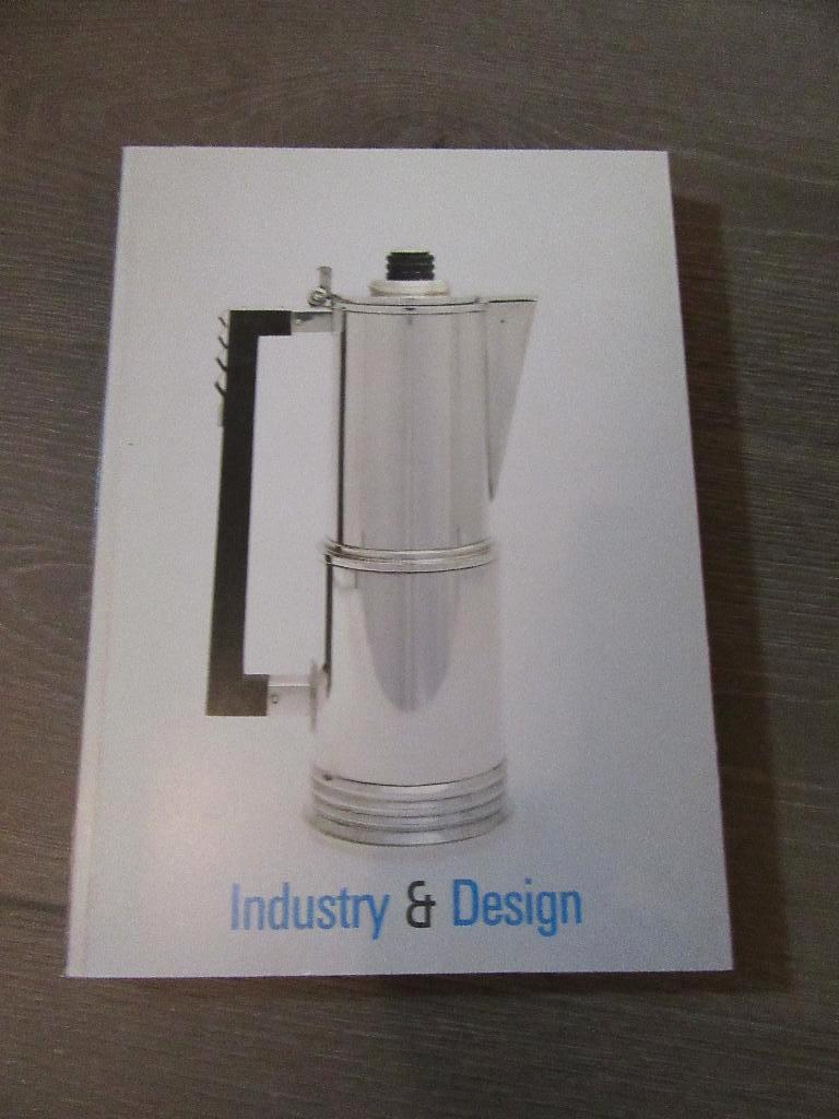Industry & Design in the Netherlands 1850 - 1950., Boeken, Verzenden, Zo goed als nieuw, Fotografen, Bergvelt