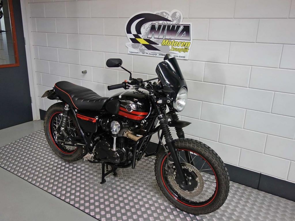 KAWASAKI W800 (bj 2014), Motoren, Motoren | Kawasaki, 2 cilinders, Bedrijf, Onbekend, KAWASAKI