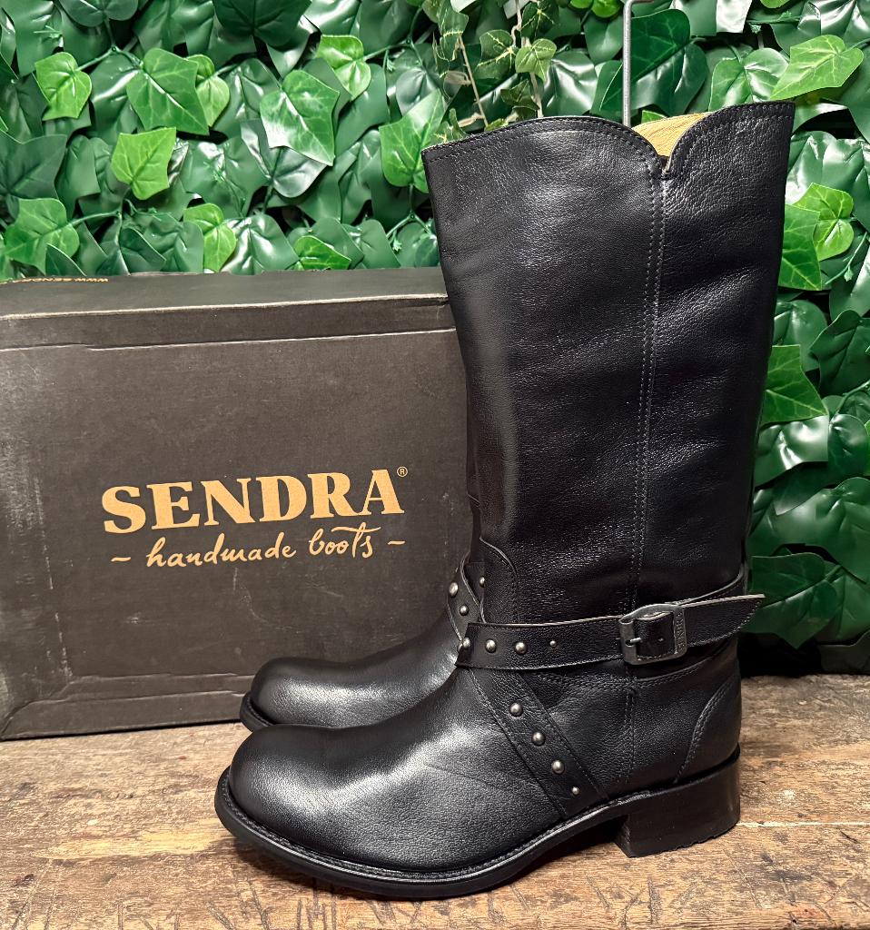 prachtige Nieuwe laarzen van Sendra maat 44, Kleding | Heren, Schoenen, Sendra, Zwart, Boots, Nieuw