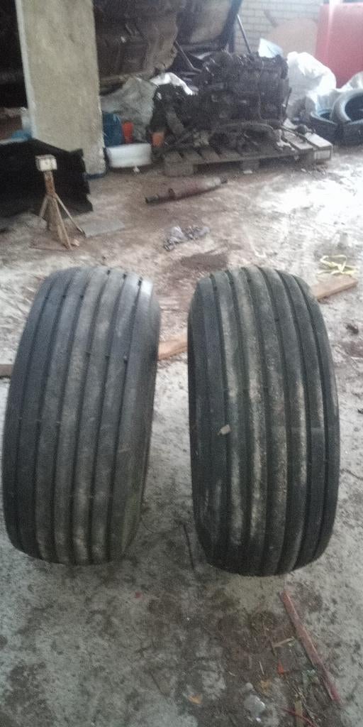 16 inch Vredestein landbouwbanden. 13.0/75/16, Zakelijke goederen, Ophalen
