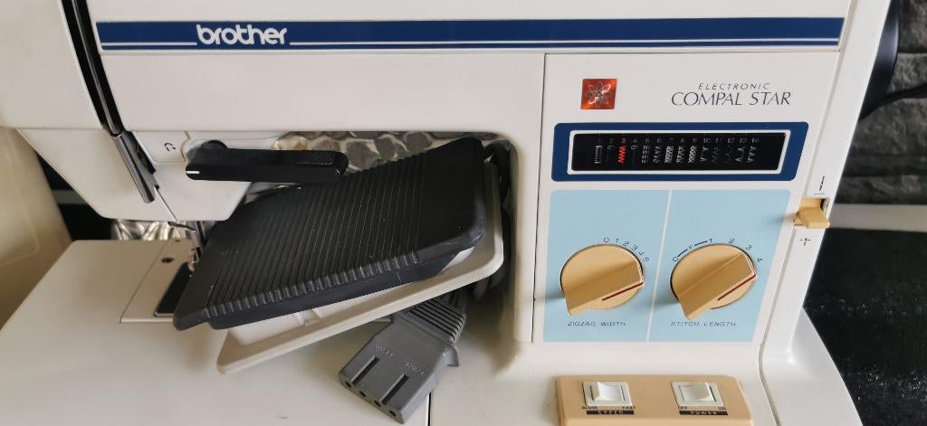 Naaimachine Brother Compal Star 732 werkt goed, Ophalen of Verzenden, Zo goed als nieuw, Naaimachine, Brother