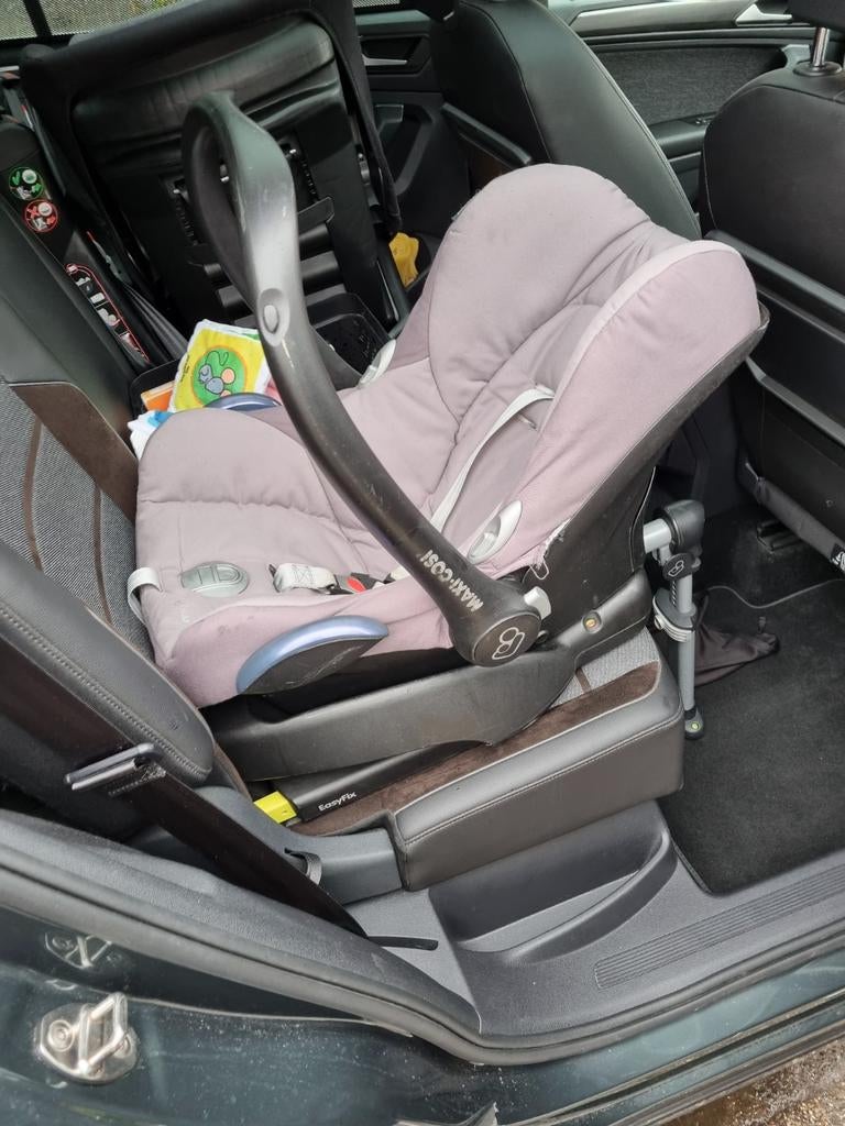 Nette maxicosi met isofix en extras, Kinderen en Baby's, Autostoeltjes, Ophalen, Gebruikt, Isofix, 0 t/m 13 kg