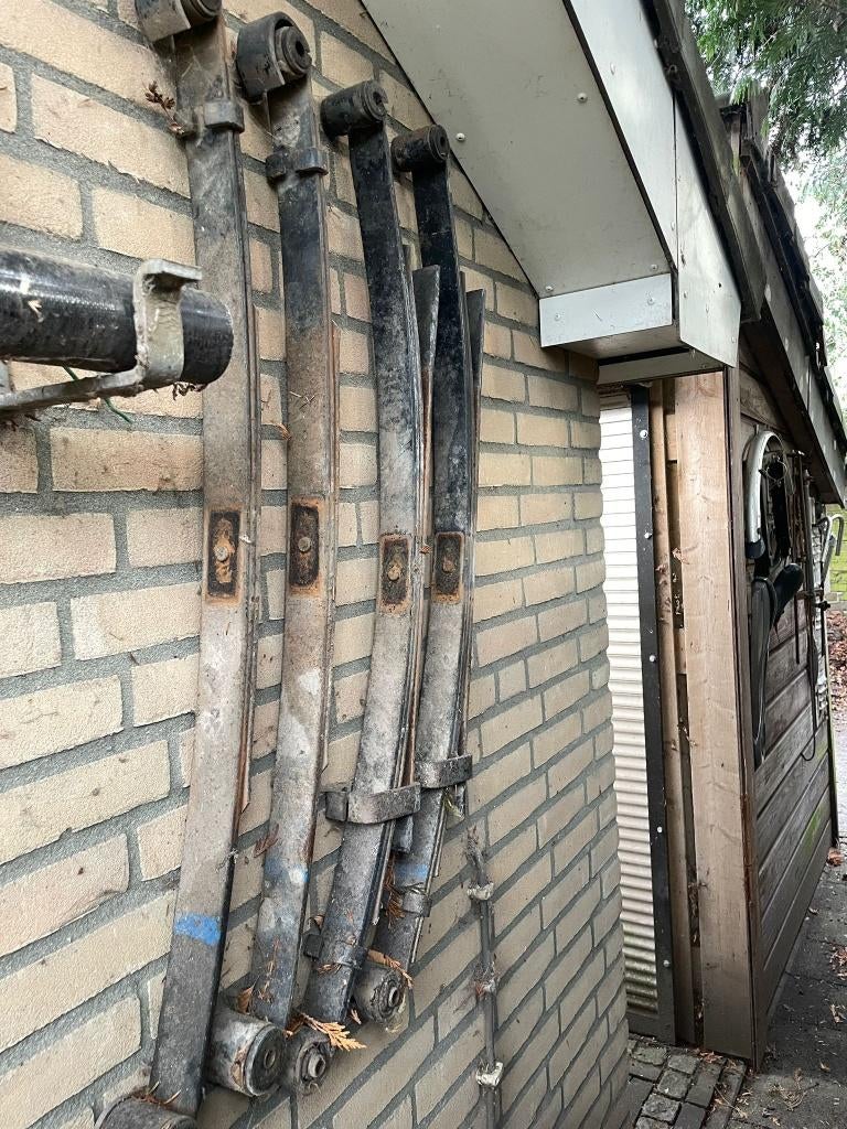Set bladveren suzuki samurai, Ophalen, Gebruikt, Suzuki