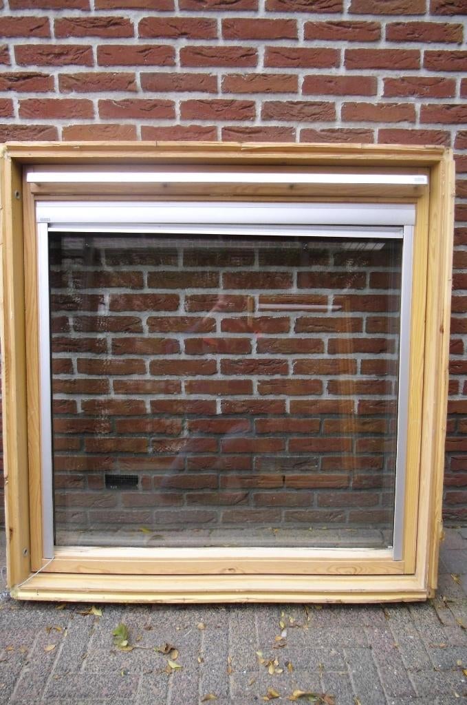 Dakraam Velux 114x118 cm (GGL 4 /606 /S06) incl. gootstuk!!