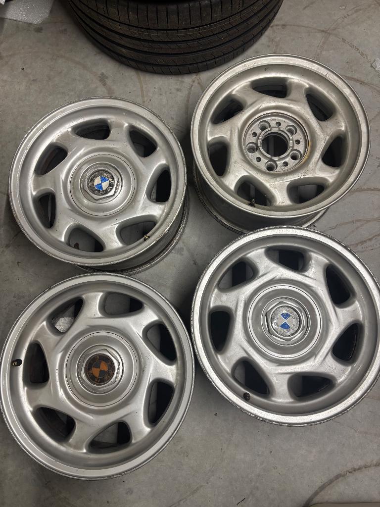 ORIGINELE 16” BMW 850 850i velgen, Auto-onderdelen, Ophalen, Overige, Gebruikt, Velg(en)