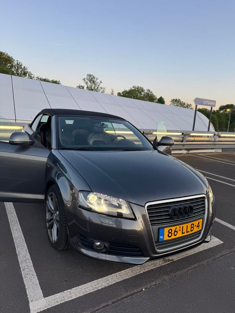 Audi A3 1.2 Tfsi 77KW Cabriolet LED 3X S-Line (NL AUTO), Voorwielaandrijving, 4 cilinders, Cabriolet, 4 stoelen