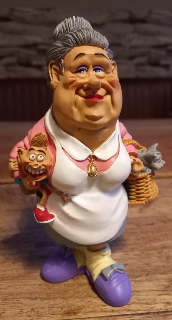 Oma Beeldje met Kat en Jongen, Ophalen of Verzenden