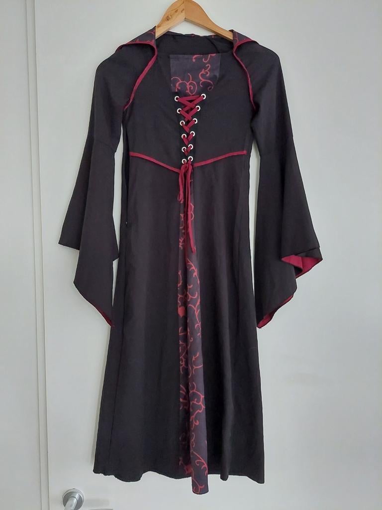 Heksen jurk. Ongeveer 134/140, Kinderen en Baby's, Ophalen of Verzenden, Zo goed als nieuw, 134 t/m 140, Meisje