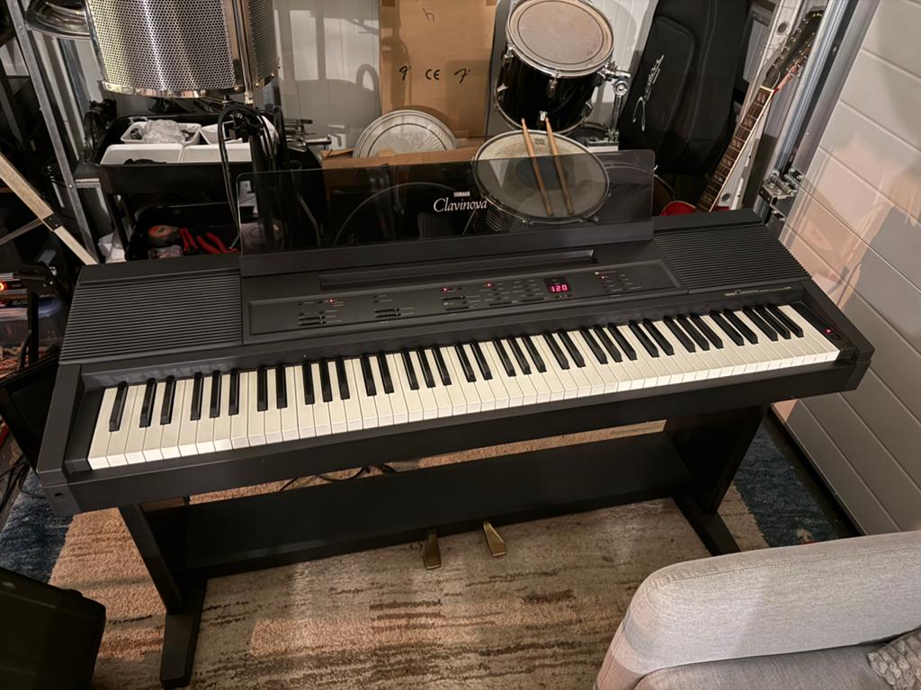 Yamaha Elektronische Piano, Muziek en Instrumenten, Piano's, Ophalen, Gebruikt, Zwart