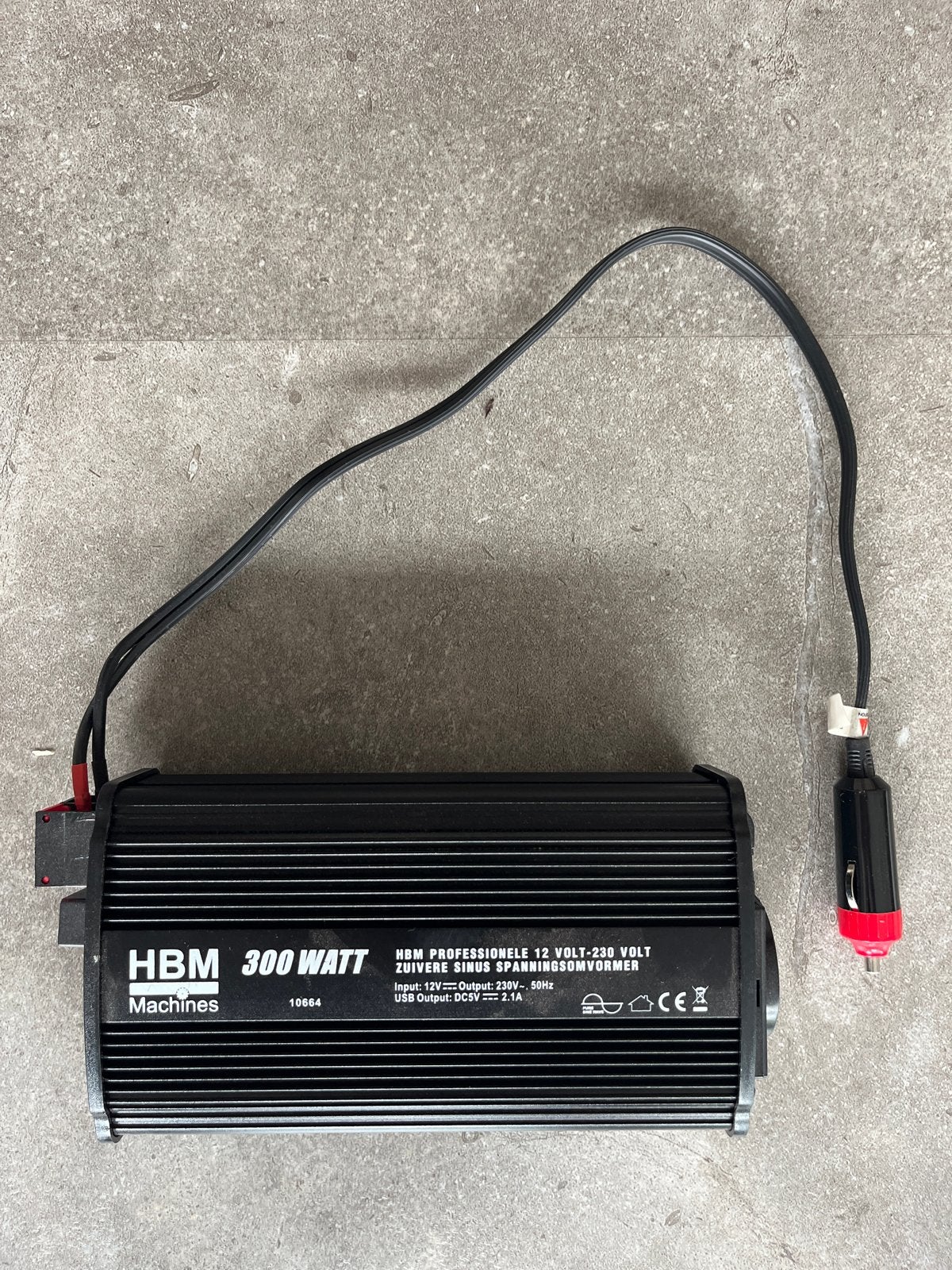 HBM Professionele 12V-230V Zuivere Sinus Omvormer 300W, Auto diversen, Auto-accessoires, Ophalen of Verzenden, Gebruikt