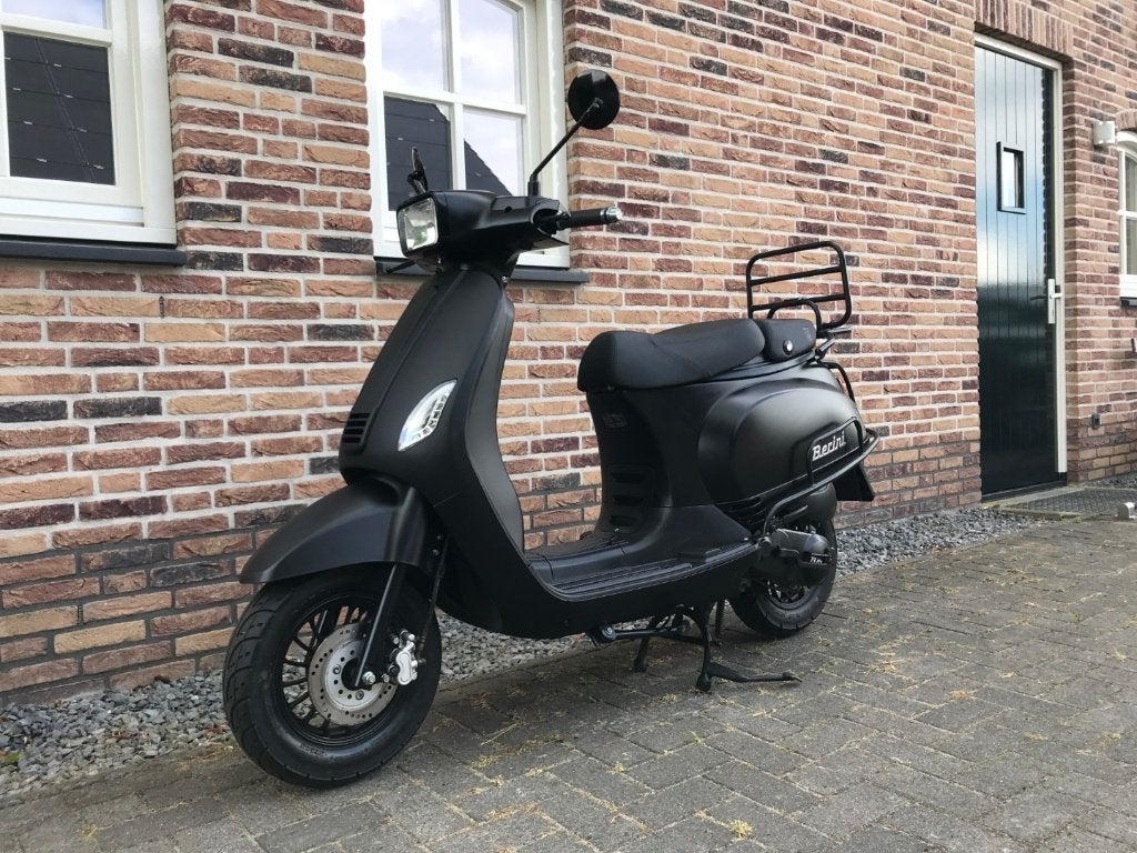 BERINI NAPOLI BJ 2024 GTS TOSCANA VX50 RIVA SOURIS SOURINI, Ophalen, Gebruikt, Maximaal 45 km/u, Benzine