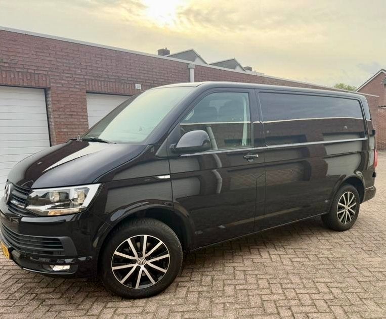 Volkswagen Transporter 2.0TDI 110KW 2018, Auto's, Stof, 4 cilinders, Volkswagen, Zwart