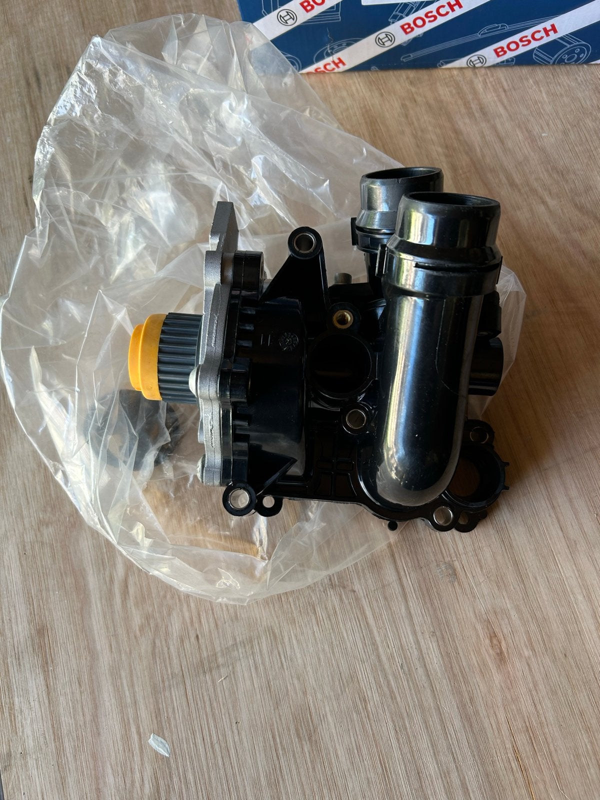 Nieuwe Bosch waterpomp 06H121026AB voor diverse VAG modellen, Ophalen of Verzenden, Nieuw, Audi