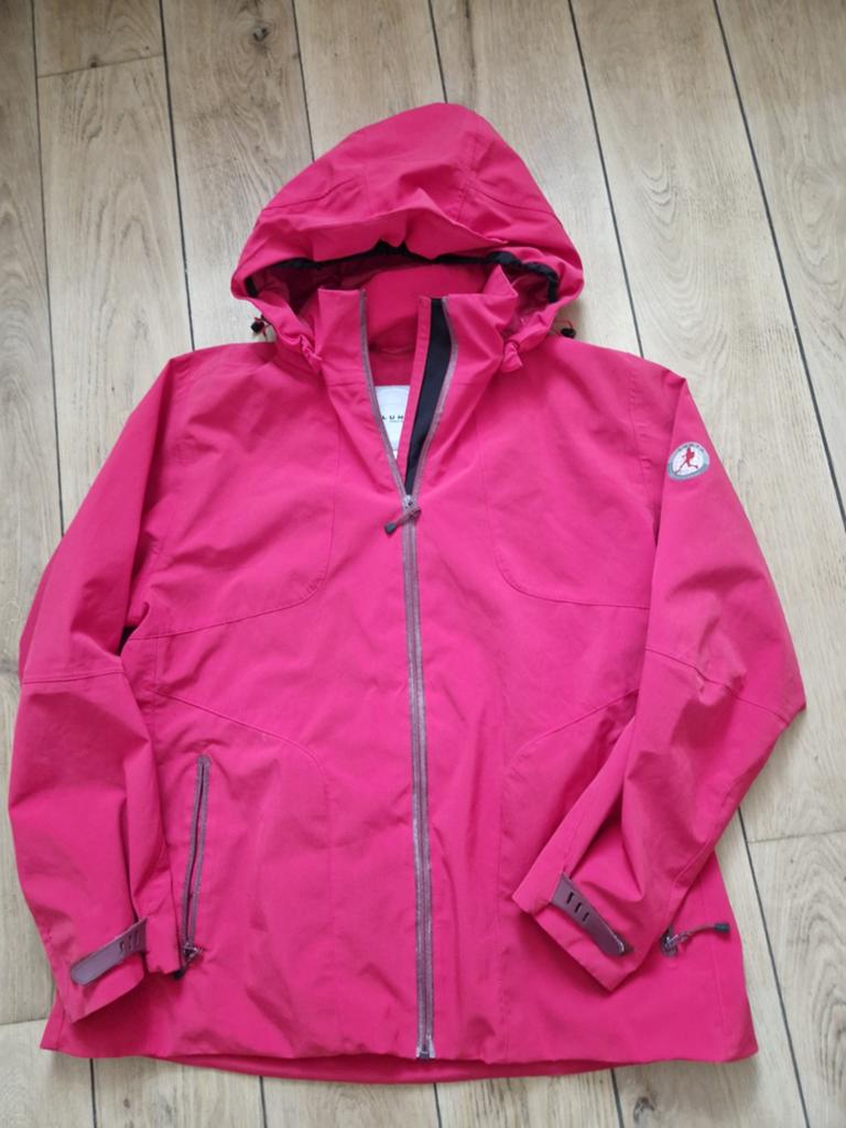 Luhta jas rood maat 46, Luhta, Verzenden, Maat 46/48 (XL) of groter, Zo goed als nieuw