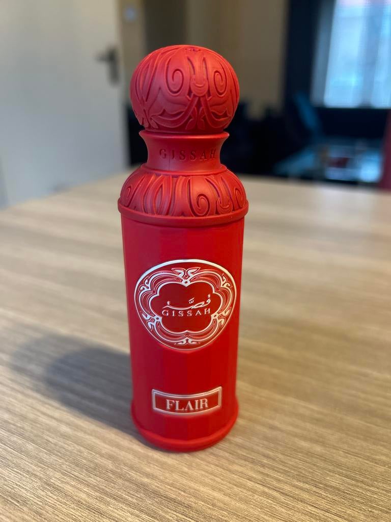 Gissah Flair parfum 50ml, Sieraden, Tassen en Uiterlijk, Uiterlijk | Parfum, Ophalen of Verzenden, Gebruikt