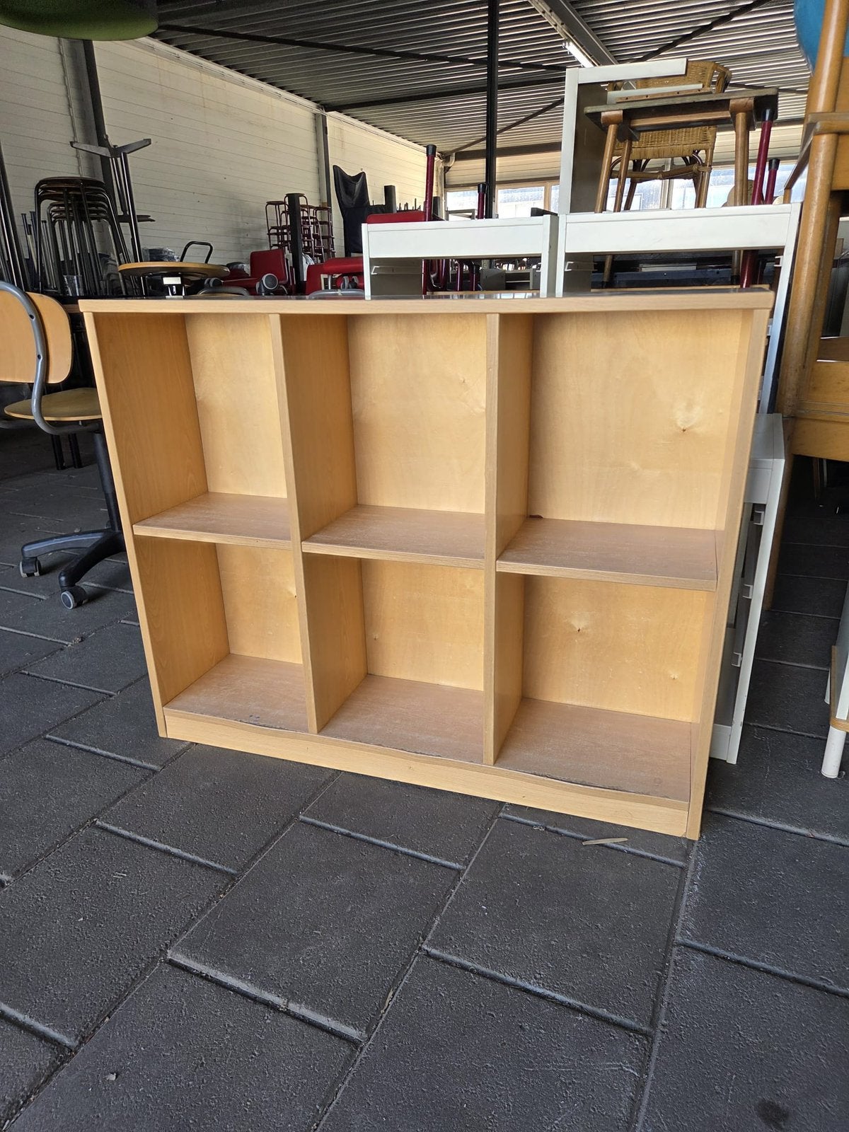 Gratis vakkenkast, Ophalen, Gebruikt, 50 tot 100 cm, X