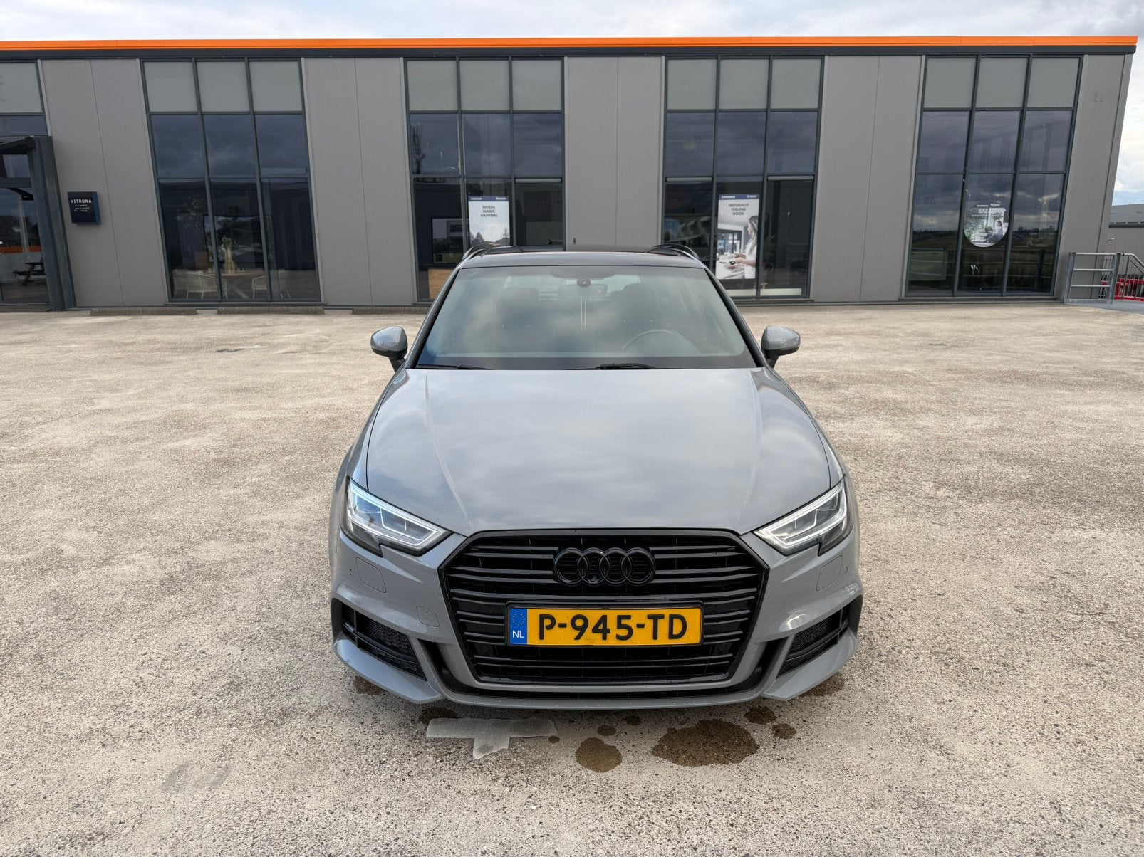 Audi A3 Sportback 1.5 TFSI CoD | 3x S-line | Apple Carplay, 15 km/l, 1498 cc, Zwart, 4 cilinders
