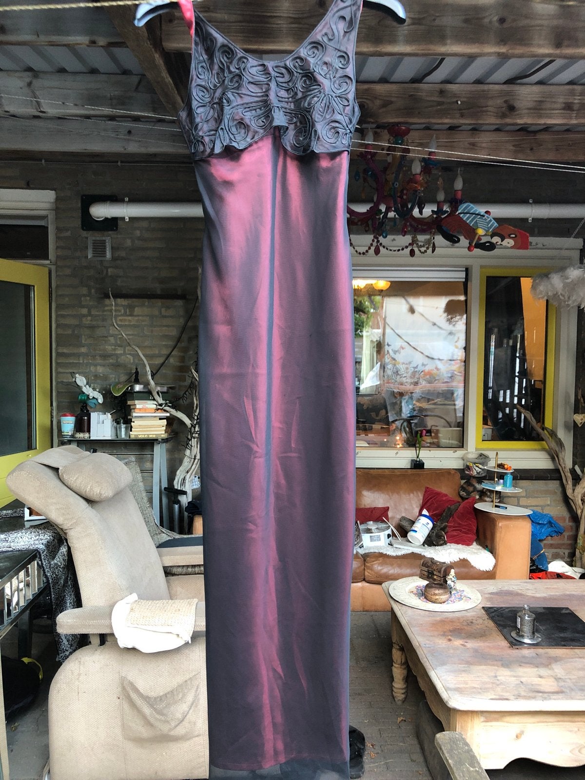 Only Lange Avondjurk Maat S - Rood Fluweel & Zwart Polyester, Kleding | Dames, Jurken, Meerkleurig, Nieuw, Ophalen of Verzenden