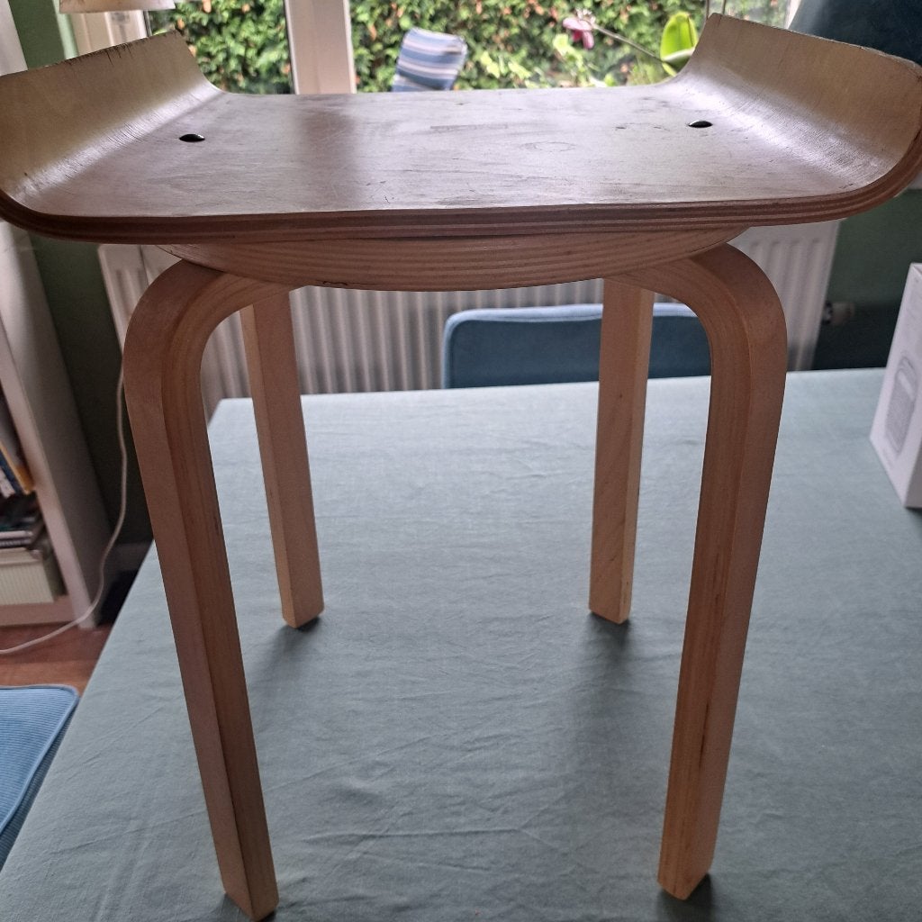 Krukje, van massief hout  (van Ikea-Frosta?), Ophalen, Zo goed als nieuw, Hout