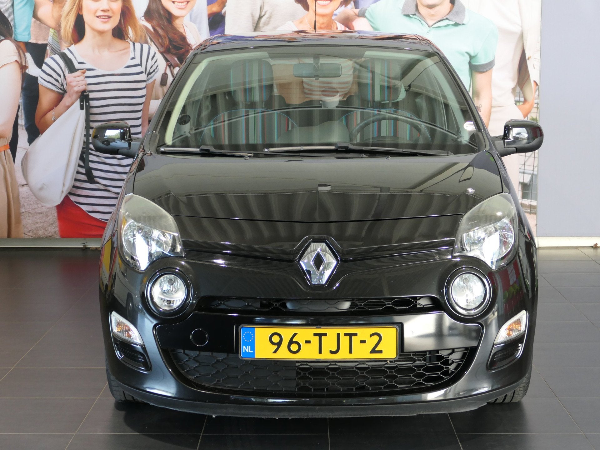 Renault Twingo 1.2 16V Collection *Meeneemprijs* - Afneembar, Voorwielaandrijving, Gebruikt, Zwart, 4 cilinders