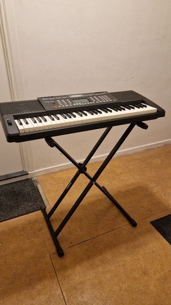 Keyboard + standaard, Met standaard, Nieuw, Overige aantallen, Ophalen