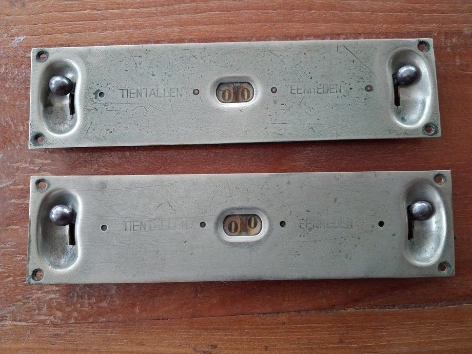 Telraam biljartteller, Ophalen