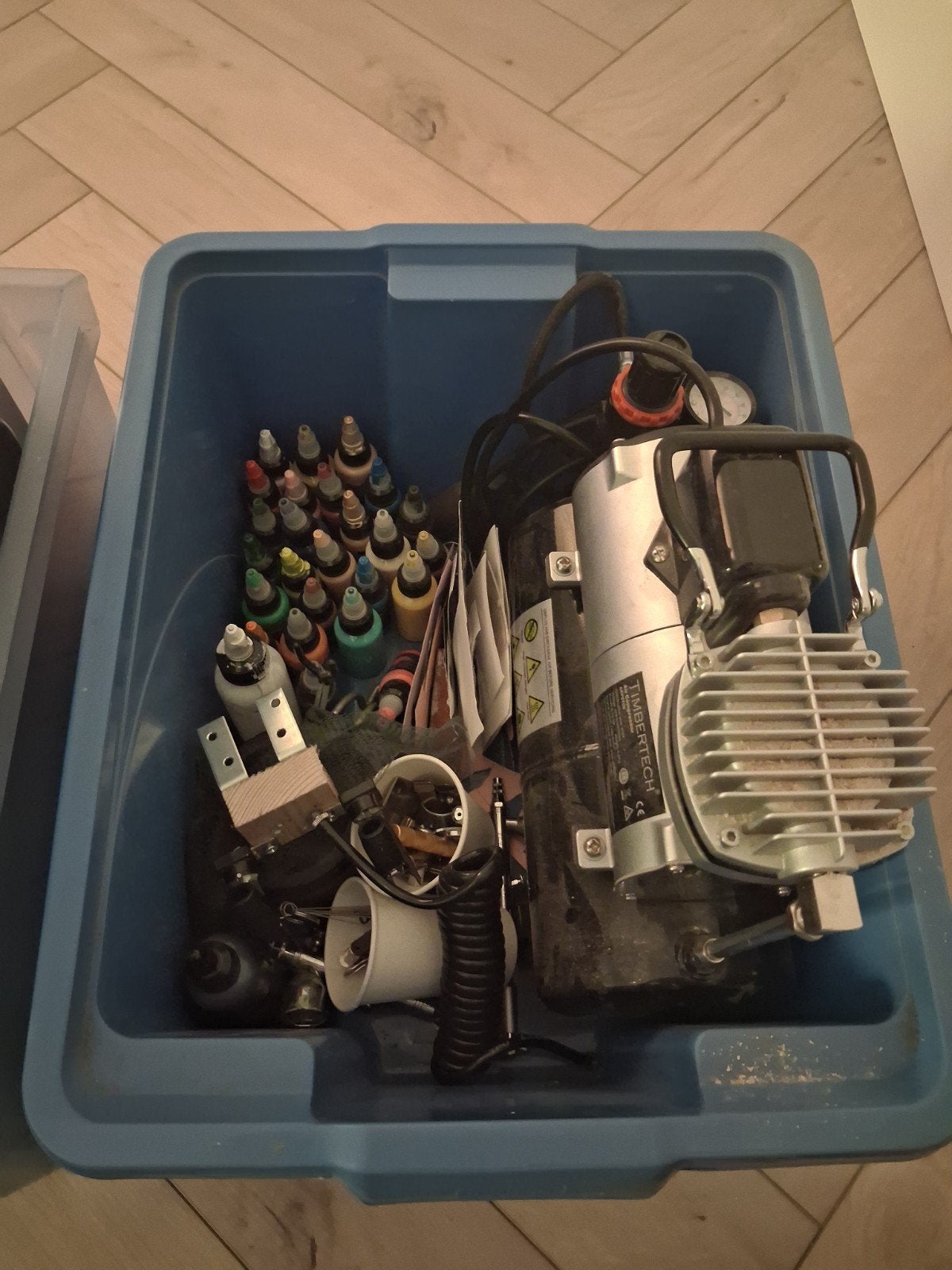 Complete Airbrush Set: Timbertech Compressor + Spuitcabine +, Ophalen
