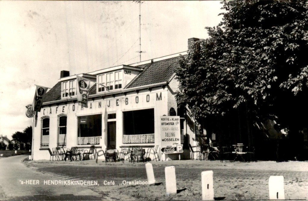 s-Heer Hendrikskinderen - Café - Oranjeboom, Ophalen of Verzenden, 1960 tot 1980, Gelopen, Zeeland