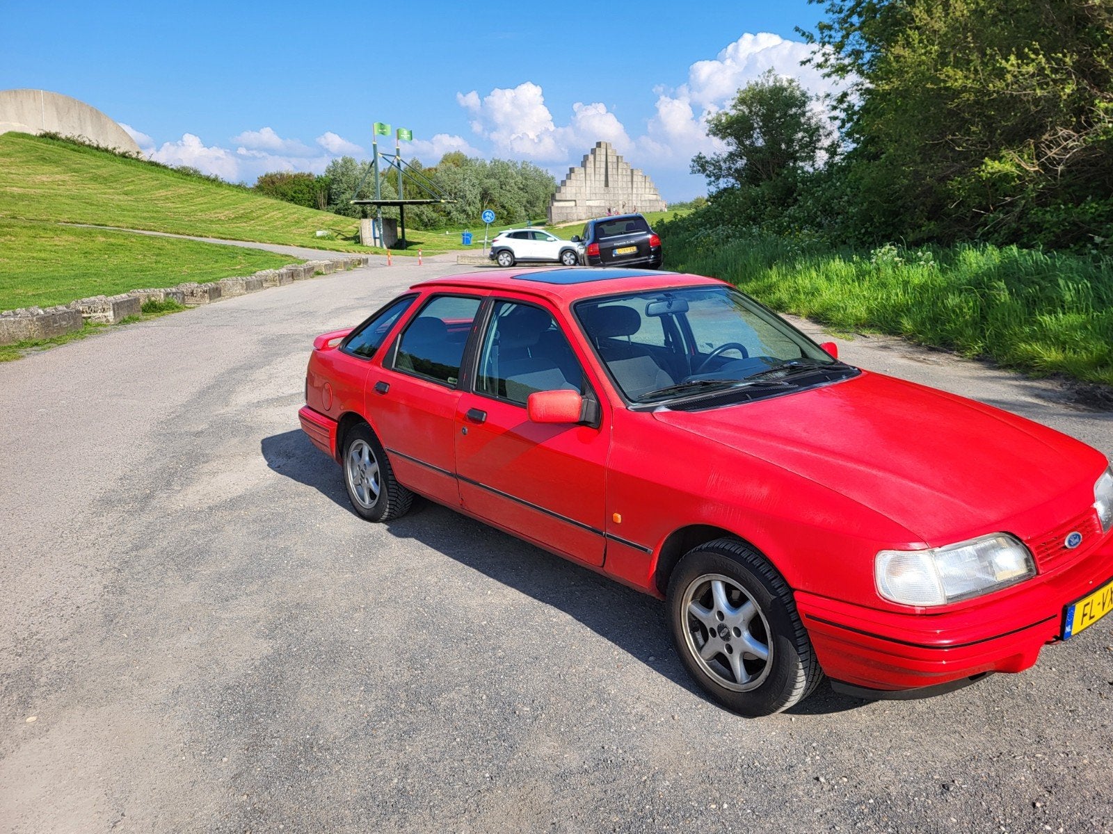 Ford Sierra 2.0 I GT AUT U9 1992 MOTOR DEFECT, Automaat, Achterwielaandrijving, 118 pk, 4 cilinders