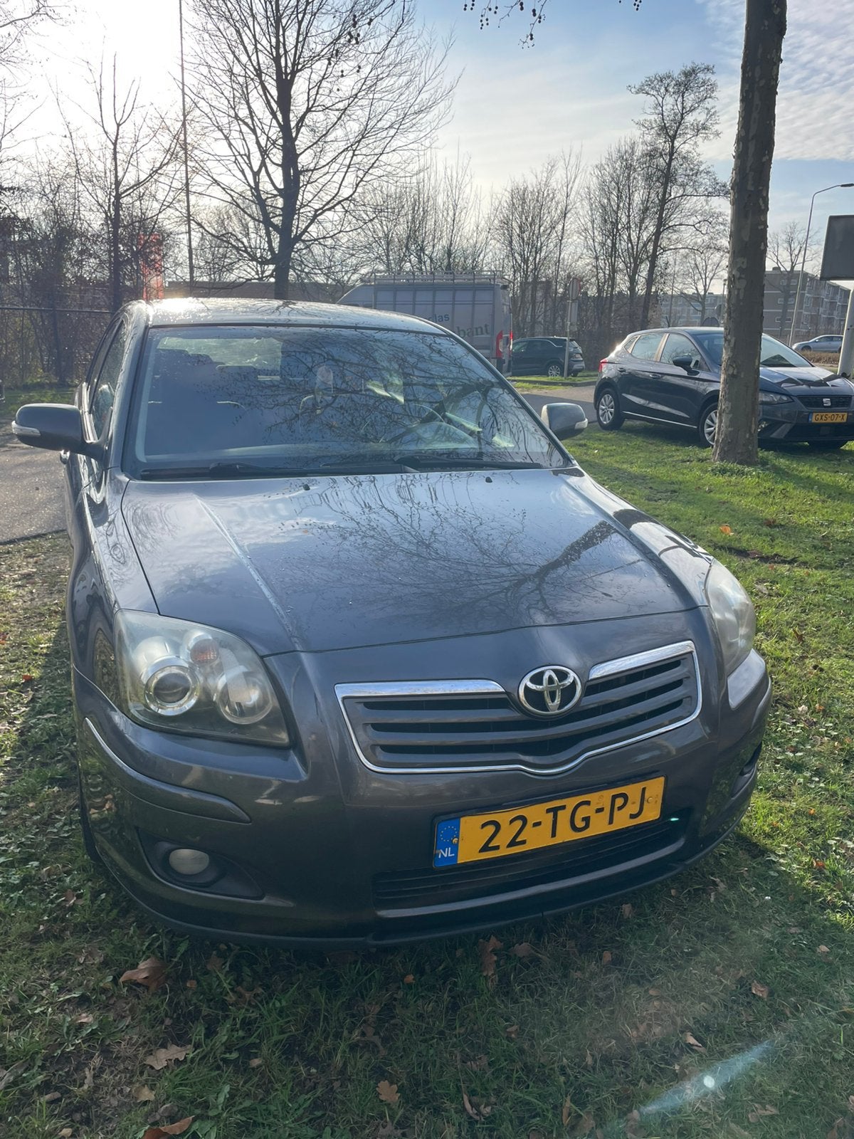 Toyota Avensis 2.0 16V Vvt-i Liftback 2006 Grijs, Auto's, Toyota, Voorwielaandrijving, 1998 cc, Avensis, 4 cilinders