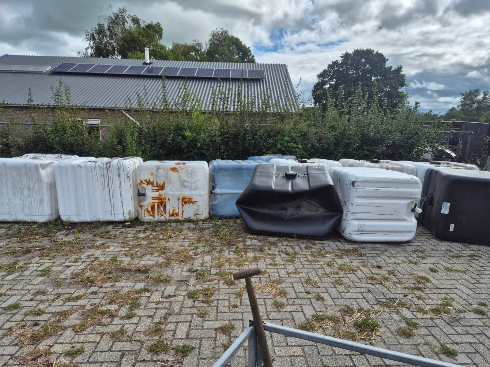 Diverse IBC container binnenbakken, Ophalen