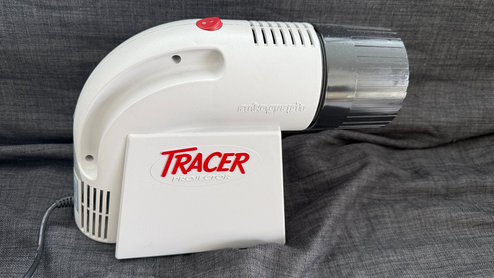 Tracer Projector: Projecteer foto's op schilderij/muur, Tracer, Overige technologieën, Ophalen of Verzenden, Zo goed als nieuw