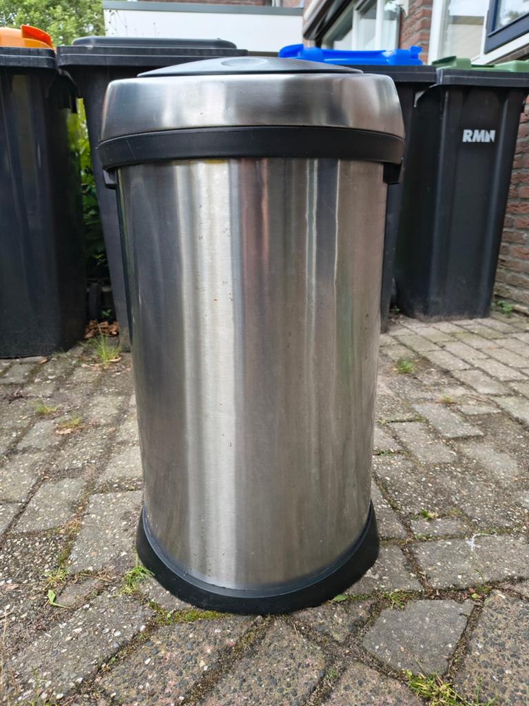 Brabantia prullenbak RVS Touch Bin, 40-50 l, Ophalen, Gebruikt, 50 tot 75 cm, 40 liter of meer