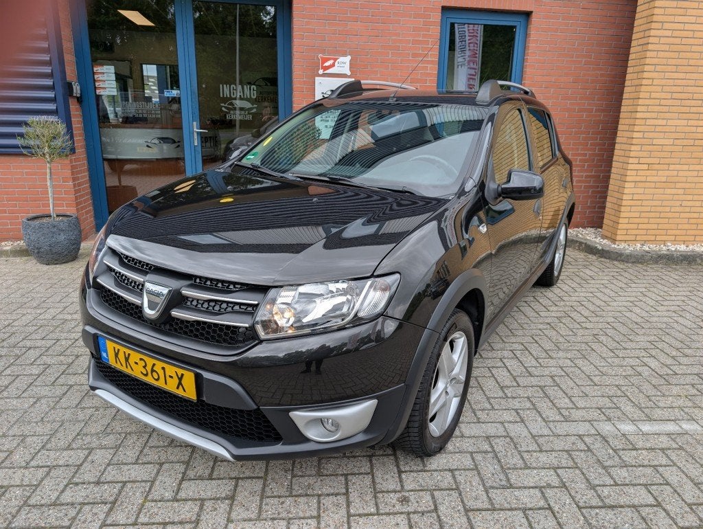 Dacia SANDERO 0.9 TCE BLACKLINE, Pdc, Trekhaak, Cruise, Navi, Auto's, Dacia, Bedrijf, Sandero, ABS, Airbags, Airconditioning, Bluetooth