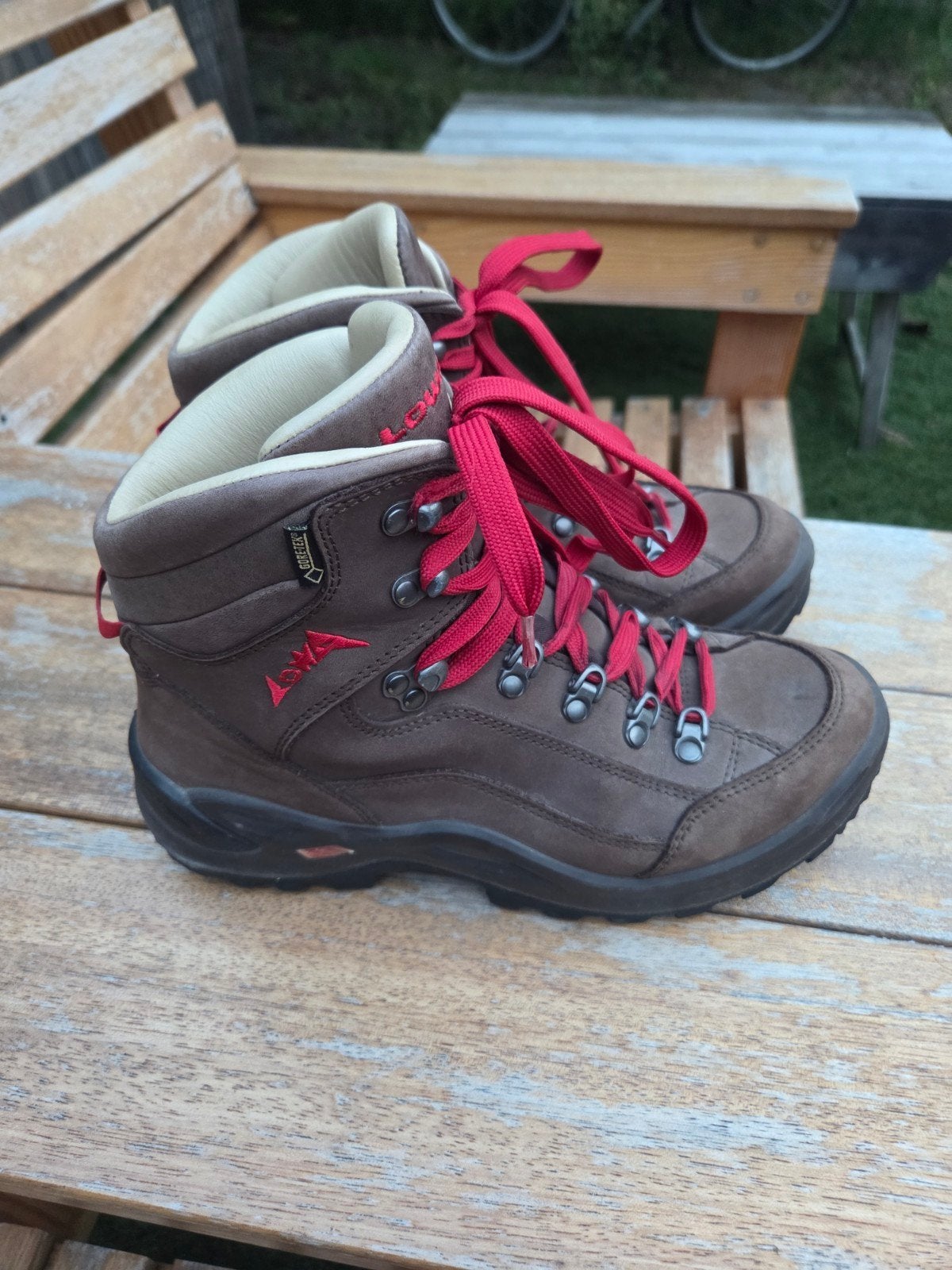 Originele Lowa Renegade GTX Mid wandelschoenen, Ophalen of Verzenden, Zo goed als nieuw, Schoenen