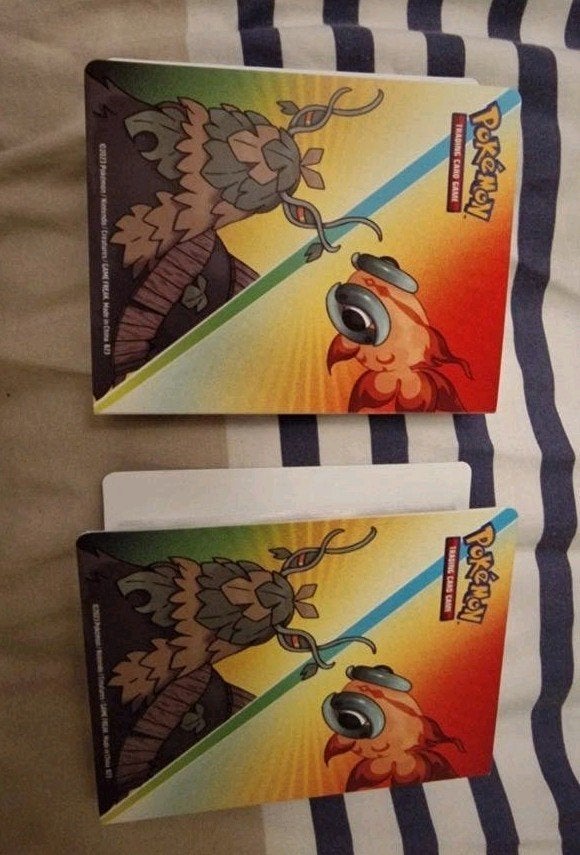 28 Pokémon kleine boekjes / mini binders, Ophalen of Verzenden, Gebruikt, Boek of Catalogus, Foil