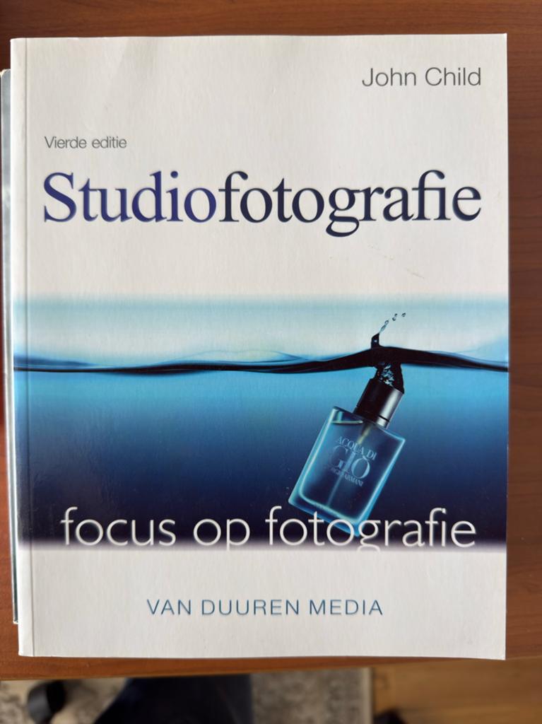 Studiofotografie: Focus op fotografie - John Child, Boeken, Ophalen of Verzenden, Gelezen, Fotografie algemeen