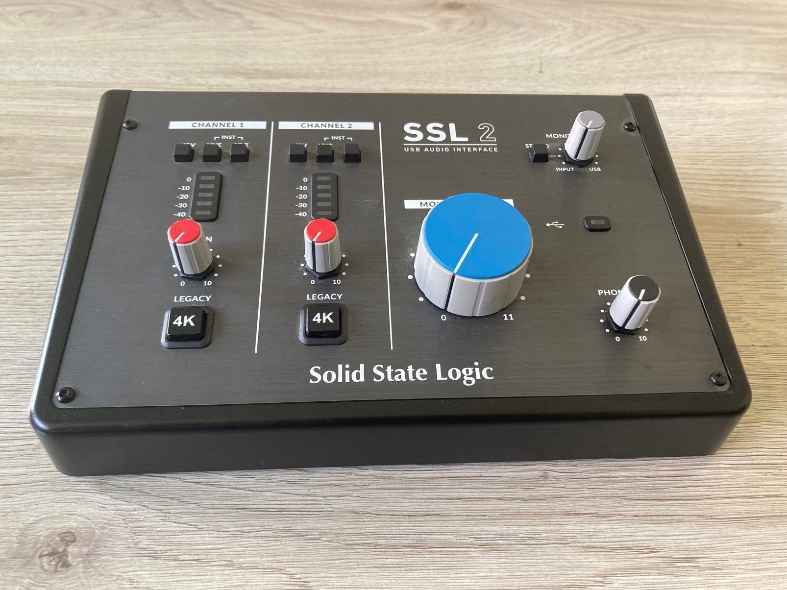 SSL2 audio interface, Ophalen of Verzenden, Zo goed als nieuw, Studiomicrofoon