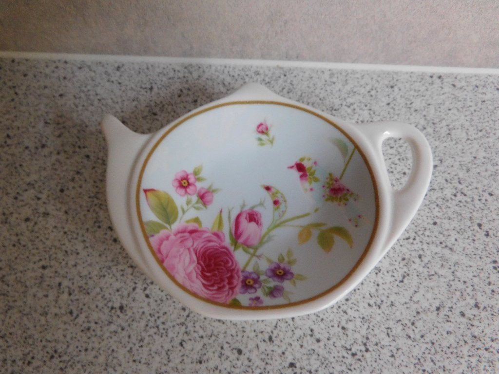 Tea Tip Pioen Sweet Roses, Huis en Inrichting, Ophalen of Verzenden, Zo goed als nieuw, Overige stijlen, Kop(pen) en/of Schotel(s)