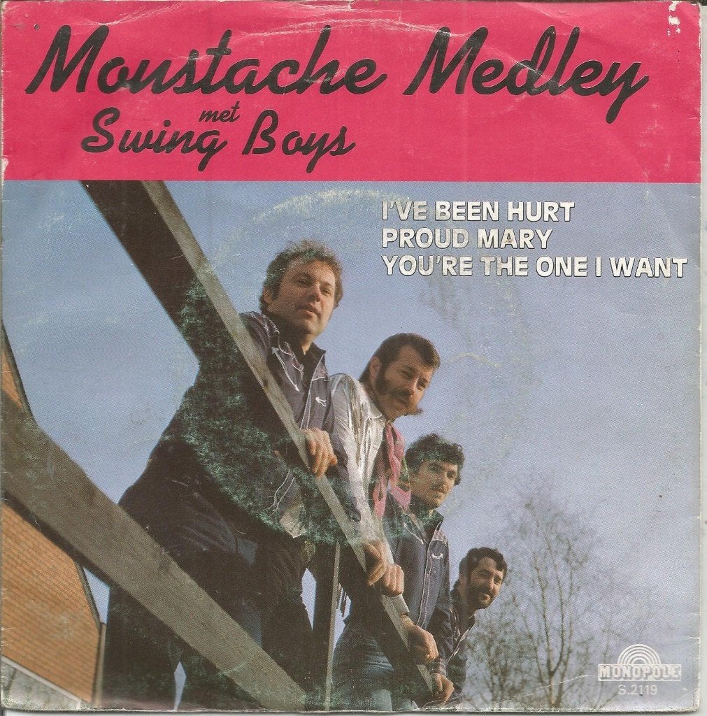VERKOCHT Moustache – Moustache Medley Met Swing Boys, Fotohoes, 7 inch, Ophalen of Verzenden, Zo goed als nieuw