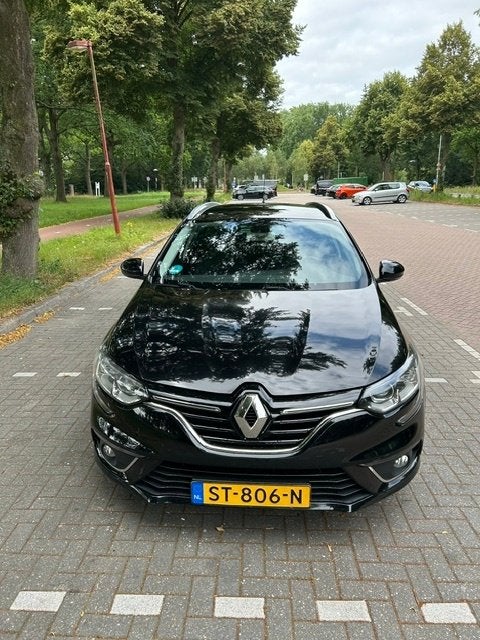 Renault Mégane 1.2 Energy TCe 130pk 2018 Zwart, Auto's, Renault, Voorwielaandrijving, Stof, 4 cilinders, Origineel Nederlands