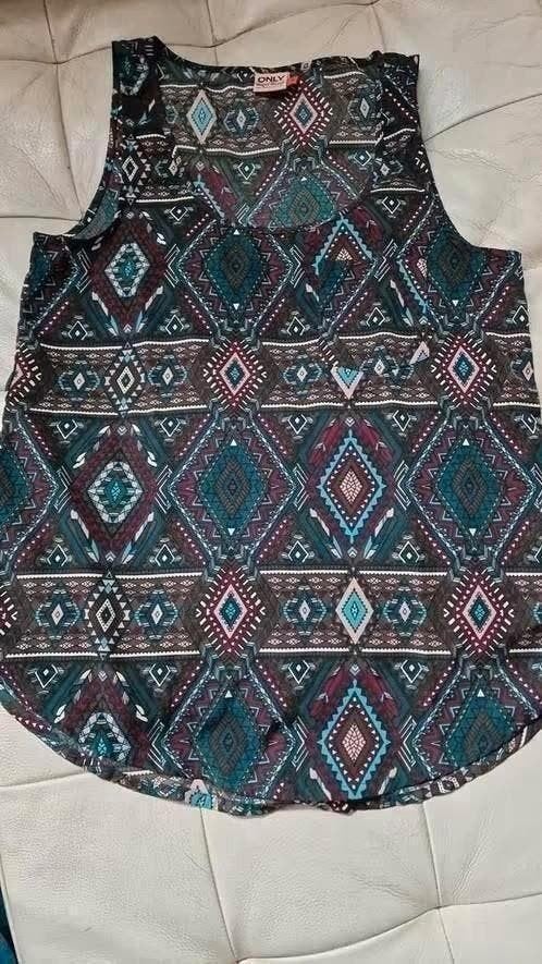 Only Weekend Wardrobe Ikat Print Top Maat 38, Kleding | Dames, T-shirts, Maat 38/40 (M), Meerkleurig, Ophalen of Verzenden, Only Weekend Wardrobe