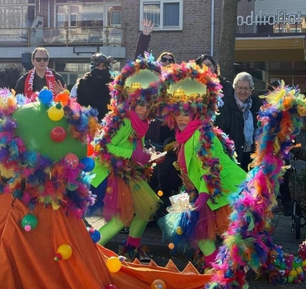 Prijswinnend duo Vrouwen met ballen, Kleding | Dames, Carnavalskleding en Feestkleding, Ophalen, Gedragen, Carnaval, Kleding
