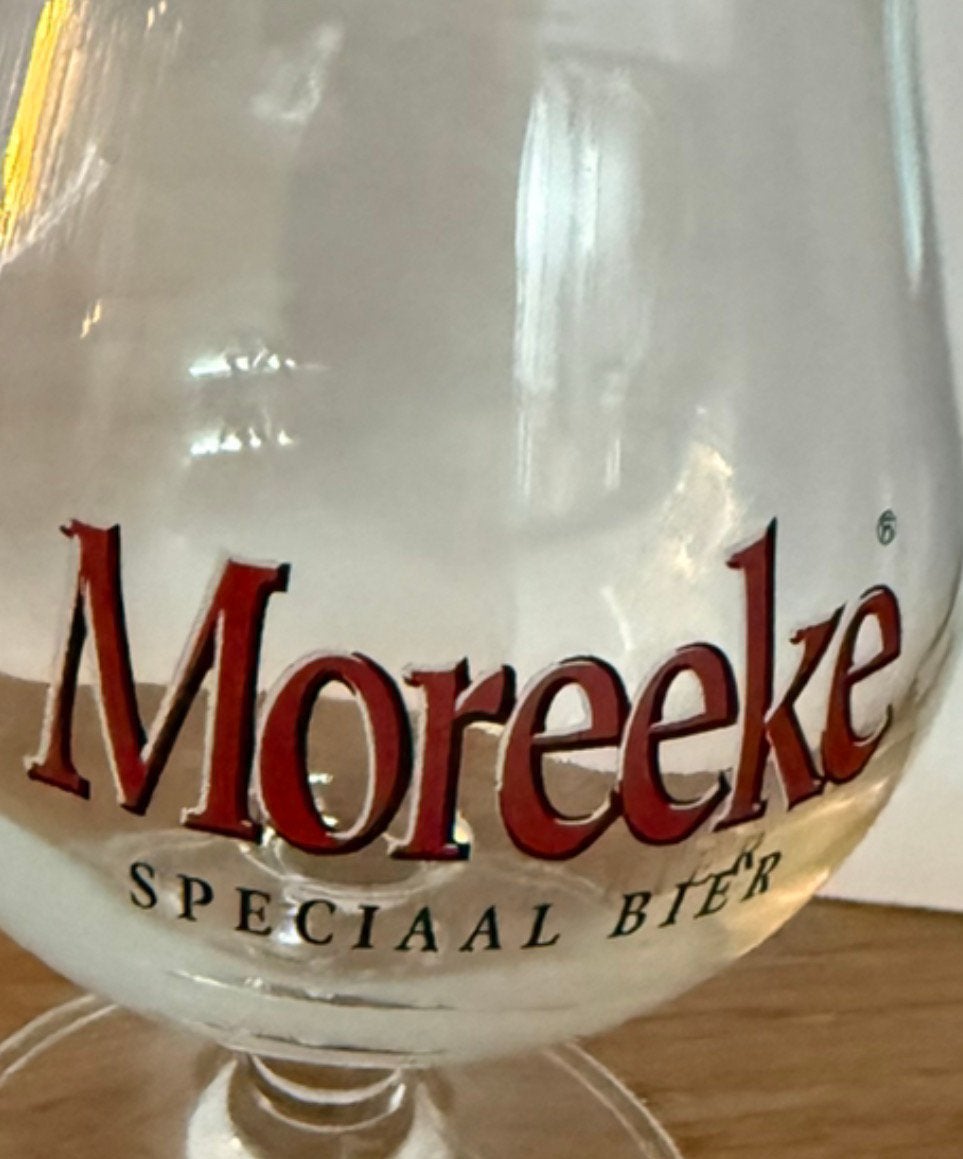 Bier glas Moreel, Verzamelen, Biermerken, Ophalen of Verzenden, Zo goed als nieuw, Glas of Glazen, Overige merken