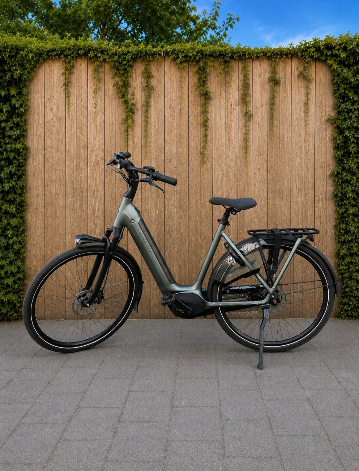 Gazelle Grenoble C8+ 2026 | 500 KM | Framemaat 57, Fietsen en Brommers, Elektrische fietsen, 55 tot 59 cm, Ophalen, Zo goed als nieuw